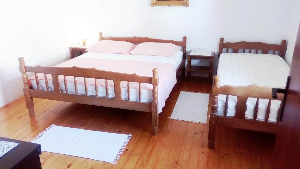 Apartment And Rooms Markovic Senj  Dış mekan fotoğraf